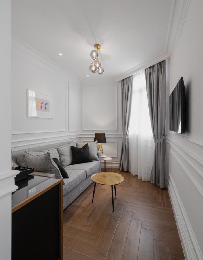 Praxitelous Luxury Suites Atenas Exterior foto