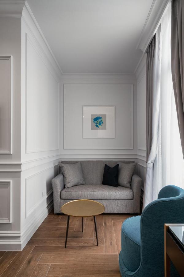 Praxitelous Luxury Suites Atenas Habitación foto